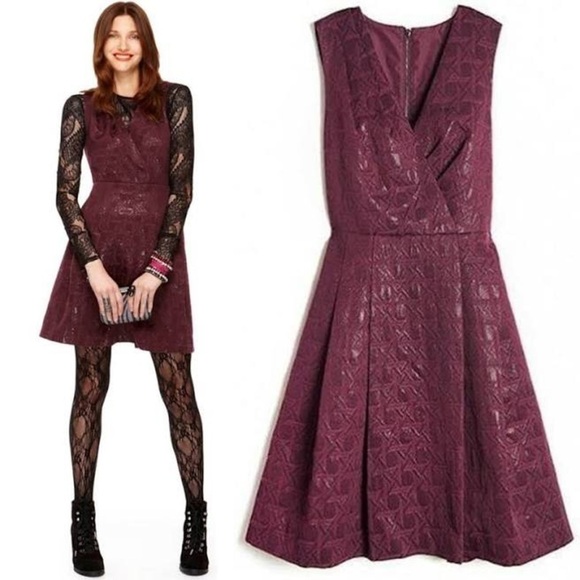 𝅺kirna Zabete at Target Textured Plum Faux Wrap Fit n Flare Dress - Picture 1 of 5